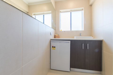 Mick O\'Sheas - Accommodation in Surfers Paradise 27