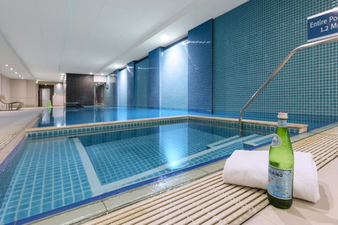 Apartments @ 16 Holdfast - Accommodation in Surfers Paradise 3