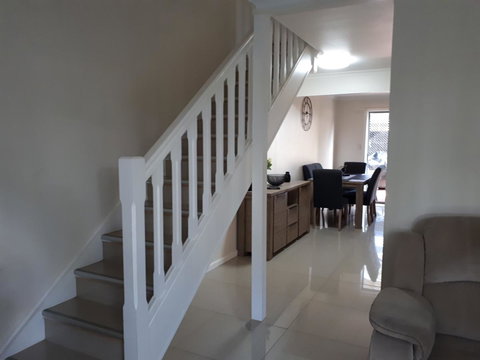 Townhouse On The Marina - Accommodation in Surfers Paradise 3