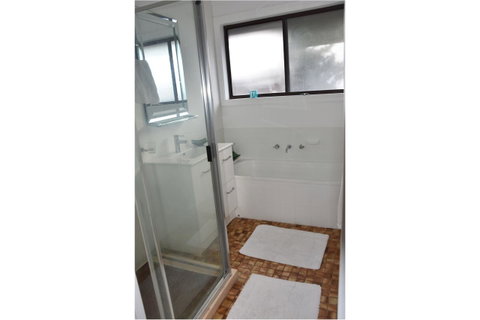 Beach Life Retreat - Accommodation in Surfers Paradise 13