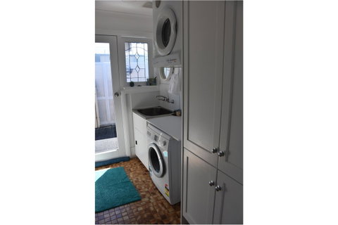 Beach Life Retreat - Accommodation in Surfers Paradise 14