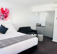 The Avenue Inn - Accommodation in Surfers Paradise