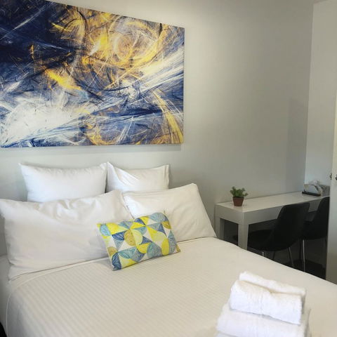 The Avenue Inn - Accommodation in Surfers Paradise 11