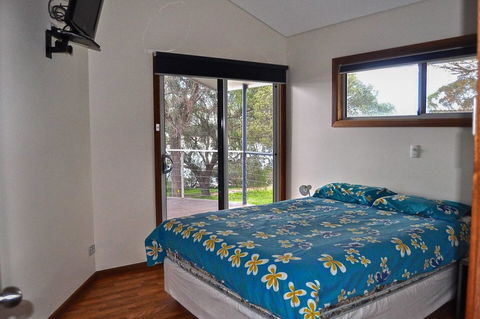 Rest A Shore Coffin Bay - Accommodation in Surfers Paradise 11