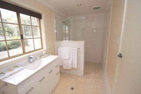Clare Central - Accommodation in Surfers Paradise 9