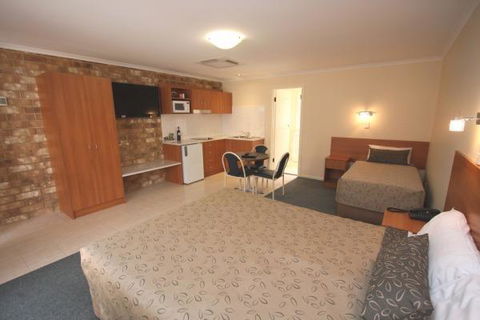 Clare Central - Accommodation in Surfers Paradise 39