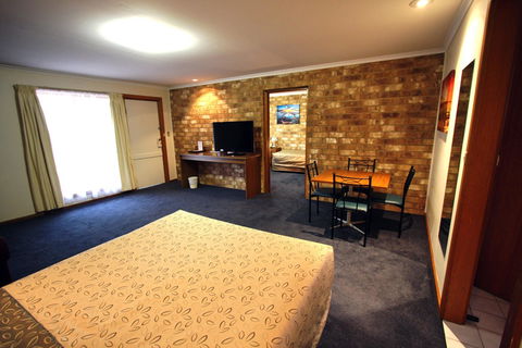 Clare Central - Accommodation in Surfers Paradise 15