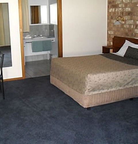 Clare Central - Accommodation in Surfers Paradise 44