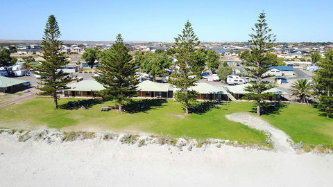 Wallaroo Holiday Park - Accommodation in Surfers Paradise 0