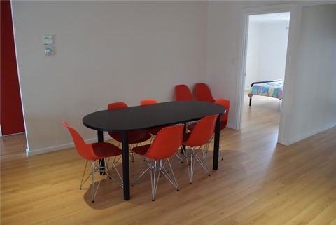 South Coast Escape - Accommodation in Surfers Paradise 4