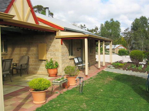 Riesling Trail & Clare Valley Cottages - Accommodation in Surfers Paradise 2