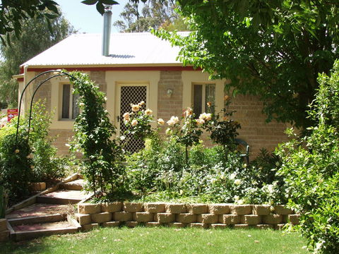 Riesling Trail & Clare Valley Cottages - Accommodation in Surfers Paradise 3