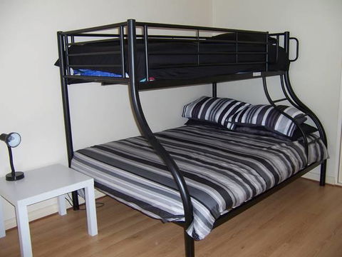 Relax On Par - Accommodation in Surfers Paradise 5