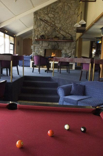 Snowy Gums Chalet - Accommodation in Surfers Paradise 8