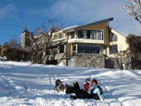 Snowy Gums Chalet - Accommodation in Surfers Paradise 6