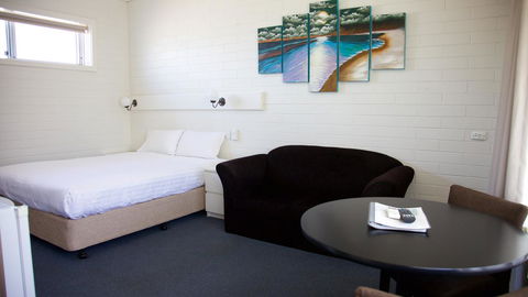 Guichen Bay Motel - Accommodation in Surfers Paradise 34