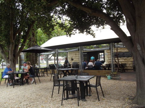 Guichen Bay Motel - Accommodation in Surfers Paradise 4