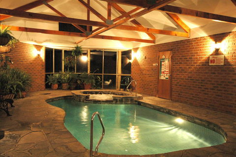 Burra Motor Inn - Accommodation in Surfers Paradise 16