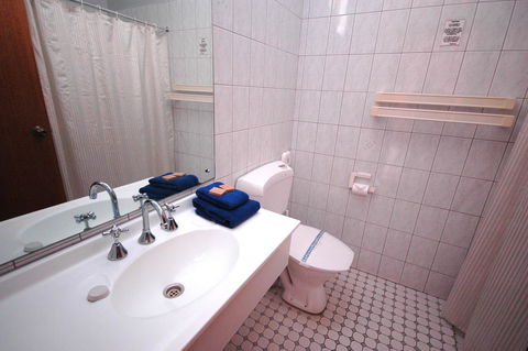 Burra Motor Inn - Accommodation in Surfers Paradise 43
