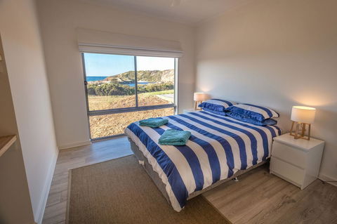Middle River Beach House, Western House - Accommodation in Surfers Paradise 10