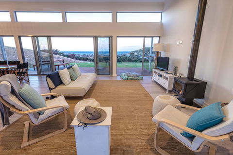 Middle River Beach House, Western House - Accommodation in Surfers Paradise 5