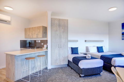 Limani Motel - Accommodation in Surfers Paradise 40