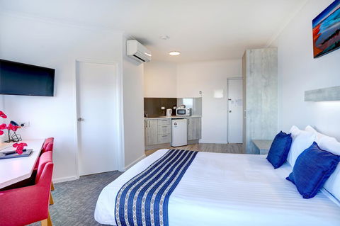 Limani Motel - Accommodation in Surfers Paradise 31