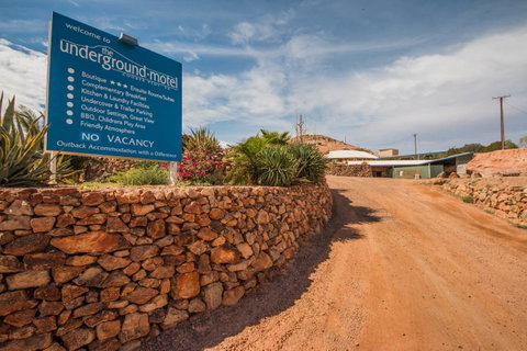 The Underground Motel - Accommodation in Surfers Paradise 24
