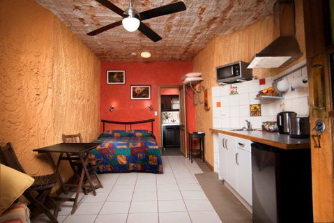 The Underground Motel - Accommodation in Surfers Paradise 19