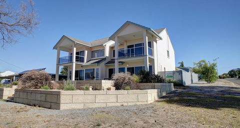 Bay Bliss - Accommodation in Surfers Paradise 4
