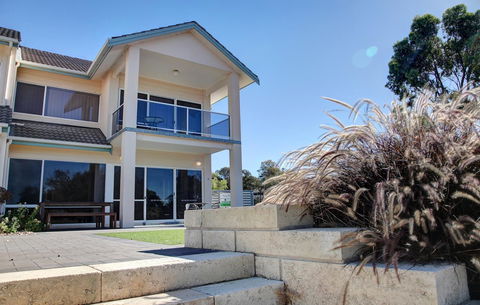 Bay Bliss - Accommodation in Surfers Paradise 0