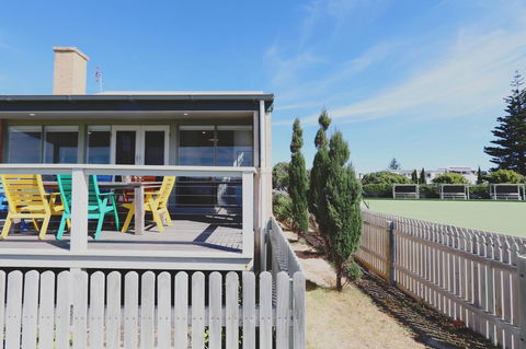 Caledonian Inn - Accommodation in Surfers Paradise 11