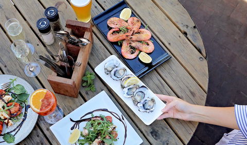 Caledonian Inn - Accommodation in Surfers Paradise 18
