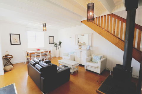 Caledonian Inn - Accommodation in Surfers Paradise 27