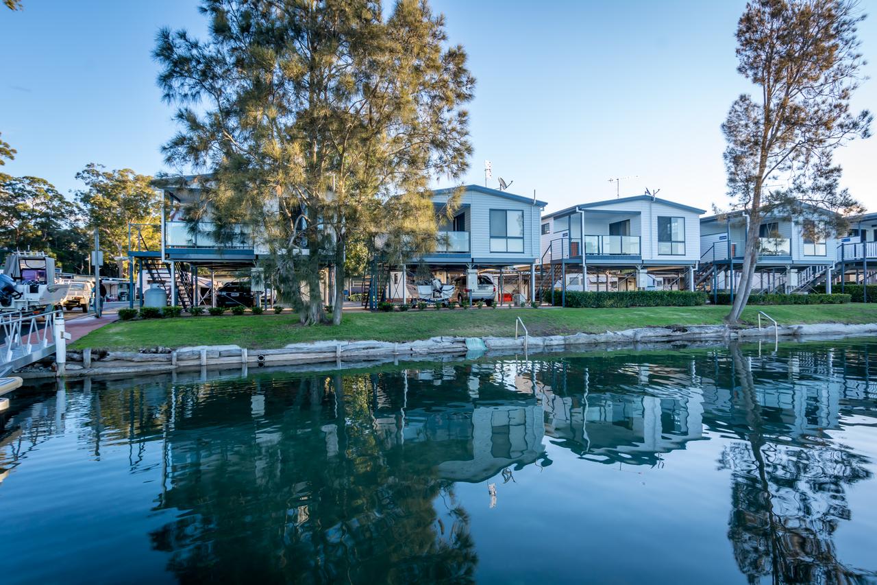 Woollamia NSW Accommodation in Surfers Paradise
