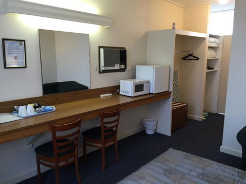 Blue Lake Motel - Accommodation in Surfers Paradise 3