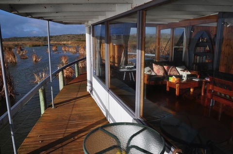 PS Federal Retreat Paddle Steamer Goolwa - Accommodation in Surfers Paradise 30