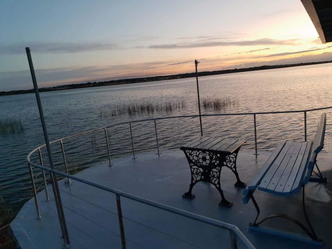 PS Federal Retreat Paddle Steamer Goolwa - Accommodation in Surfers Paradise 5