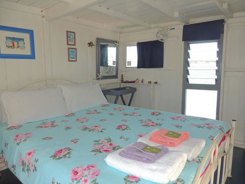 PS Federal Retreat Paddle Steamer Goolwa - Accommodation in Surfers Paradise 24