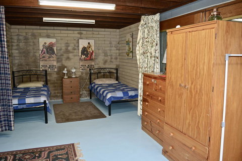 Dolphinview - Accommodation in Surfers Paradise 10