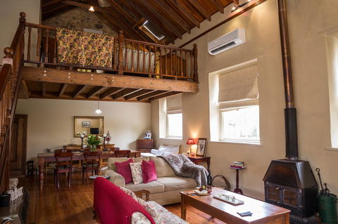 Clare Valley Heritage Retreat - Accommodation in Surfers Paradise 2