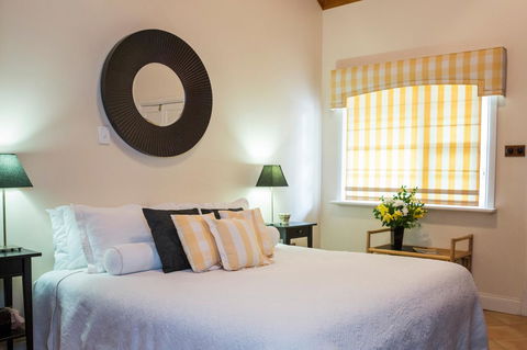 Clare Valley Heritage Retreat - Accommodation in Surfers Paradise 11