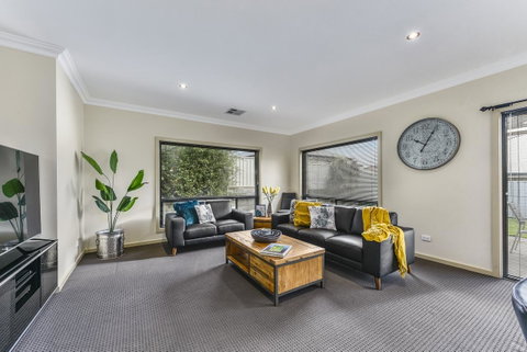 Accommodation On Lansell 2 - Accommodation in Surfers Paradise 8