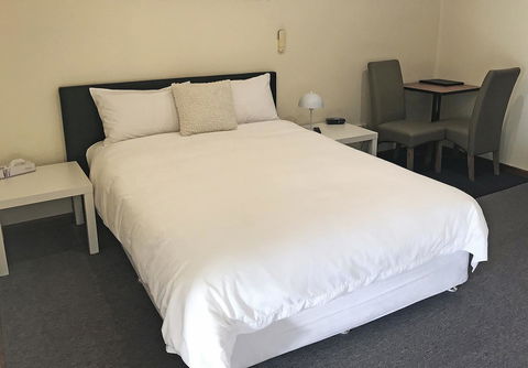 Lake Albert Motel - Accommodation in Surfers Paradise 7