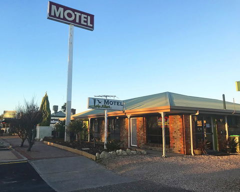 Lake Albert Motel - Accommodation in Surfers Paradise 12