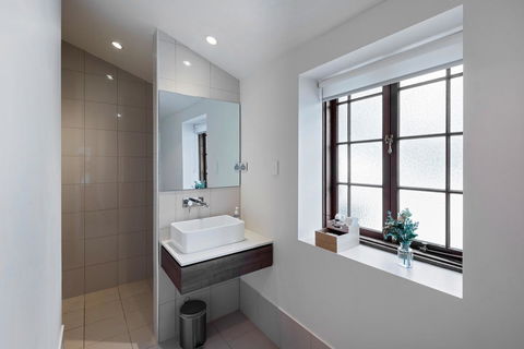 Jacobs Estate Cottage - Accommodation in Surfers Paradise 8