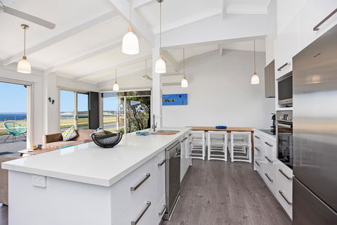 Sorrento - Aldinga Beach - Accommodation in Surfers Paradise 8