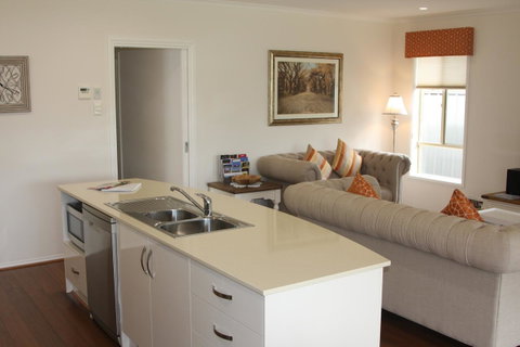 C And C Tanunda - Accommodation in Surfers Paradise 12