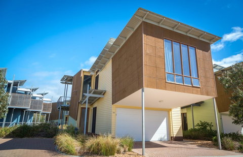 South Shores Yellowfin Villa 96 - South Shores Normanville - Accommodation in Surfers Paradise 16