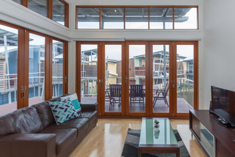 South Shores Yellowfin Villa 96 - South Shores Normanville - Accommodation in Surfers Paradise 12